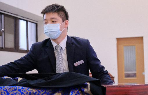 郭俊佑禮儀師–專業沉著，細心_510x328.jpg